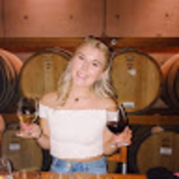 Meet your Posher, Emma - Picture 1 of 1